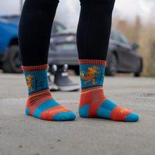 Load image into Gallery viewer, Darn Tough | Kids Sal Micro Crew Lightweight Hiking Socks in Lava