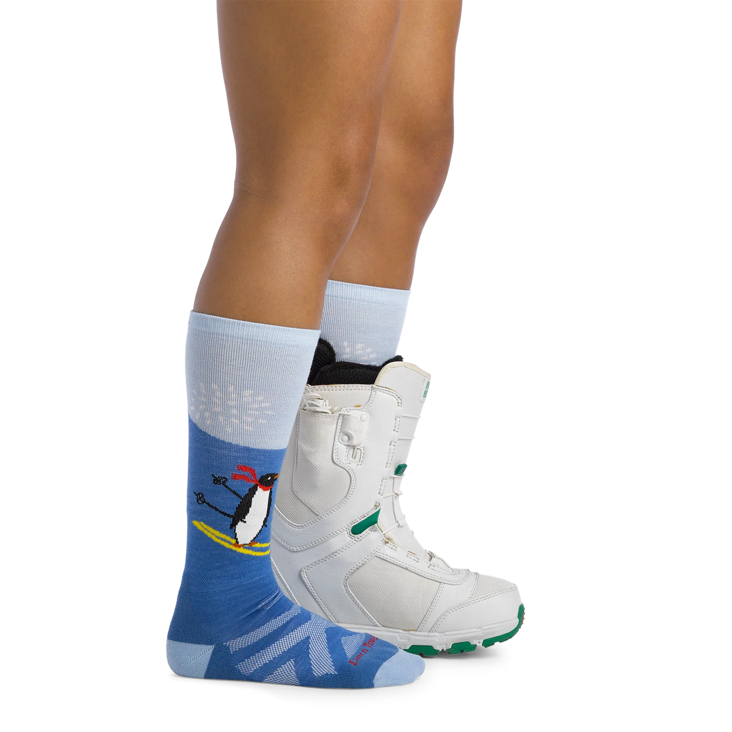 Darn Tough | Kids Penguin Peak Over-the-Calf Midweight Ski & Snowboard Socks in Stellar
