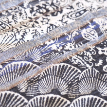 Load image into Gallery viewer, Létol | Indiana Scarf in Black & Off White