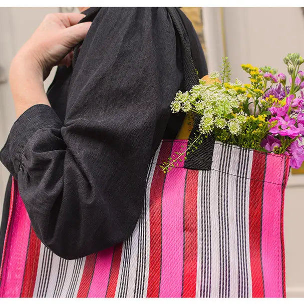 Shopper in Neyron, Guardsman, Pearl
