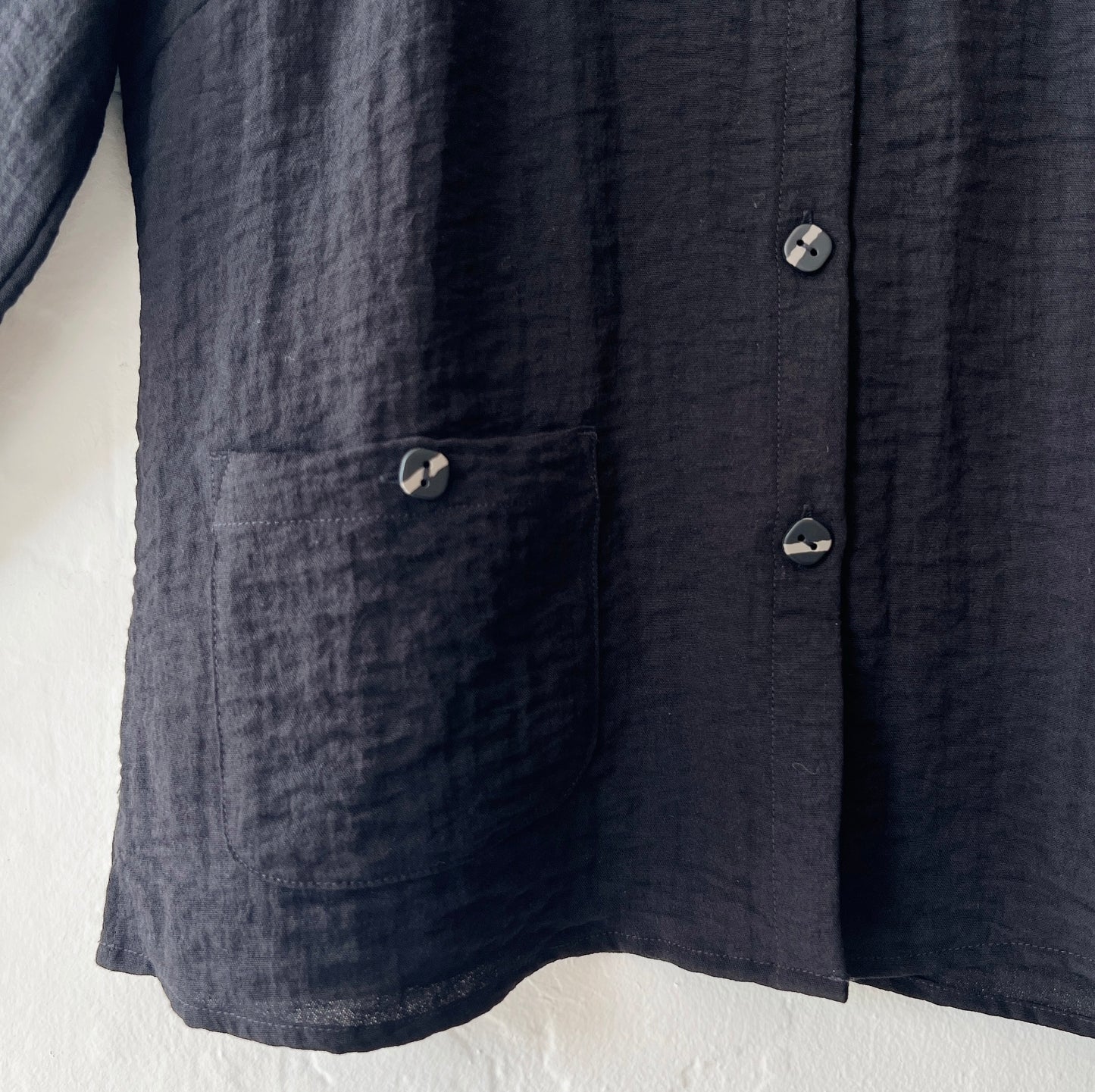 Express Solid Jill Shirt in Black
