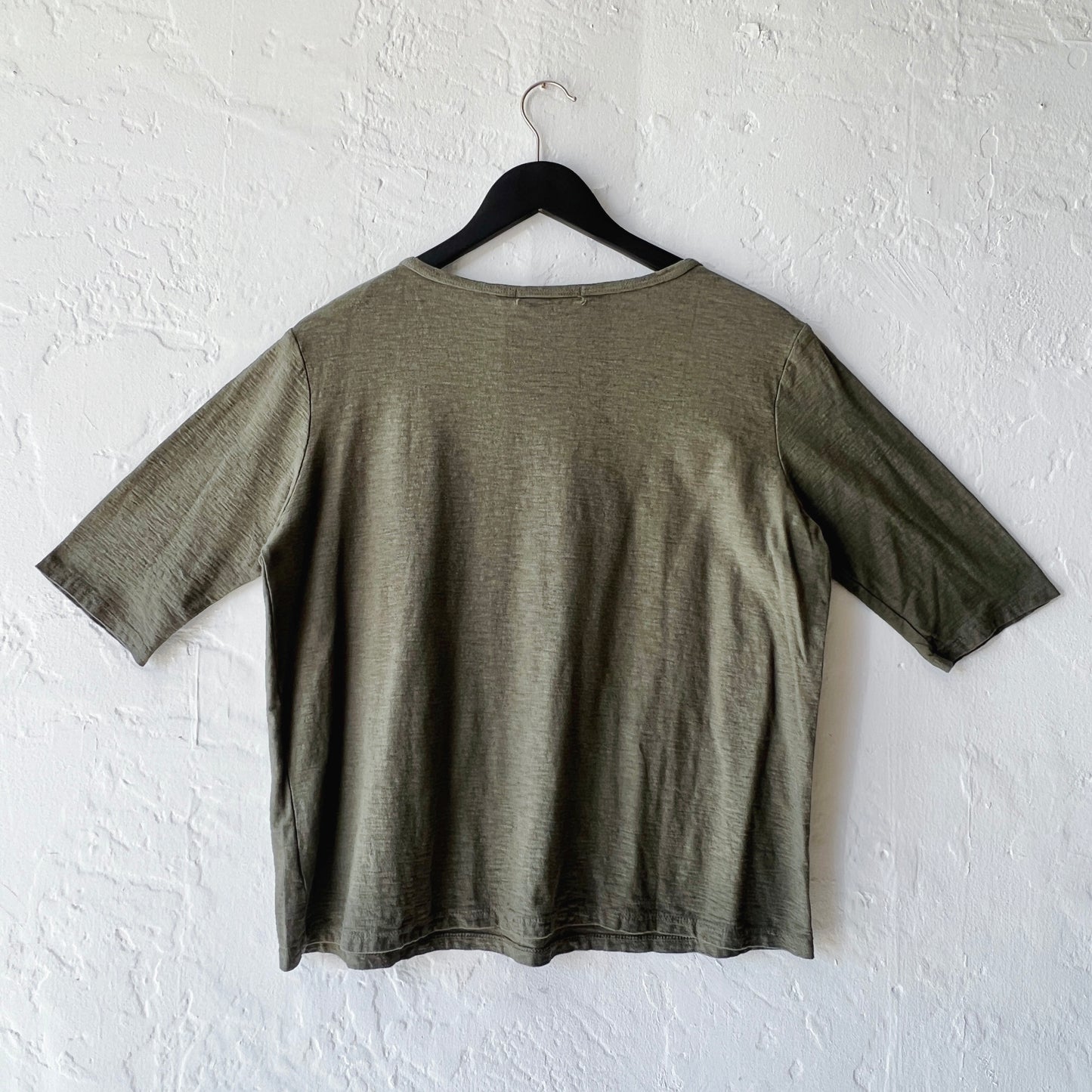 Elbow Sleeve Top in Kelp