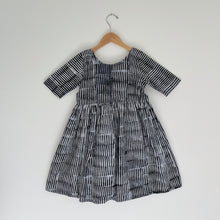 Load image into Gallery viewer, Fahari Bazaar | Girls Sula Dress in Twiggy Print