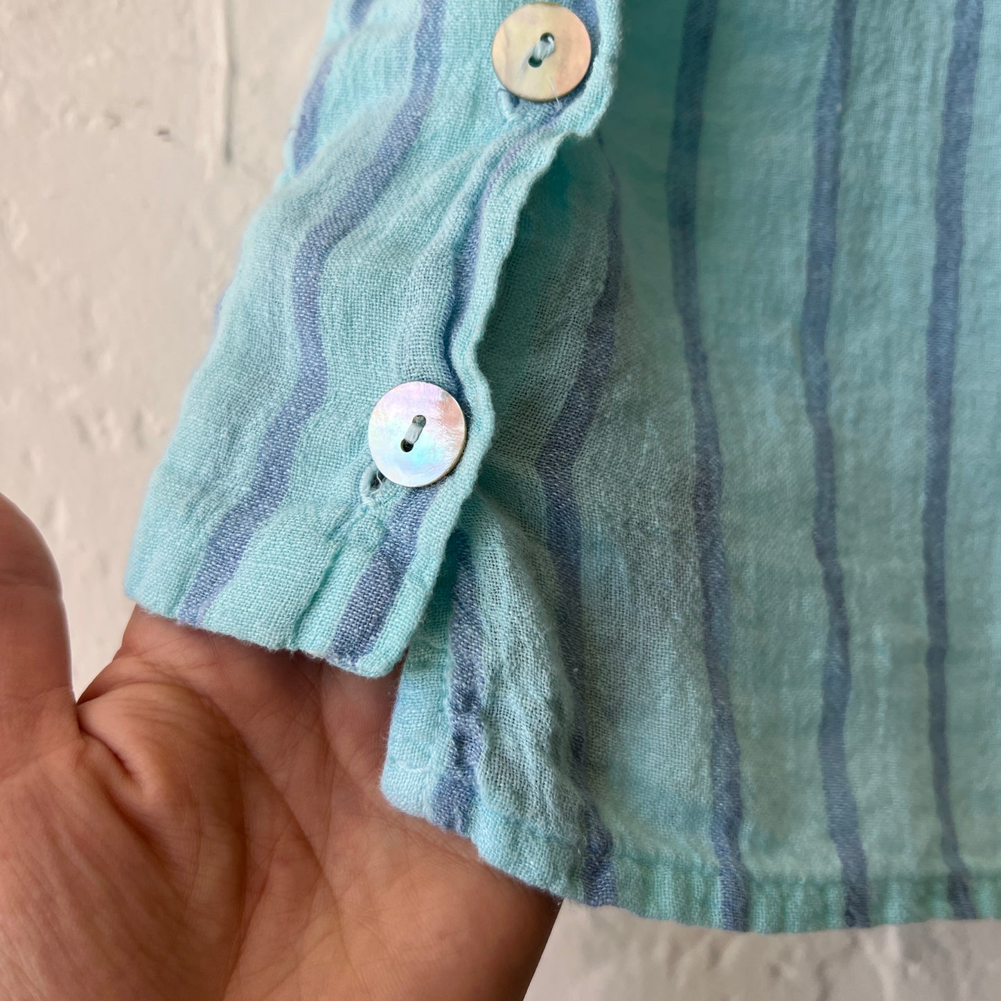 Striped Side Button Shell Tank in Fountain