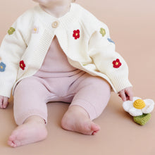 Load image into Gallery viewer, Cotton Flower Cardigan