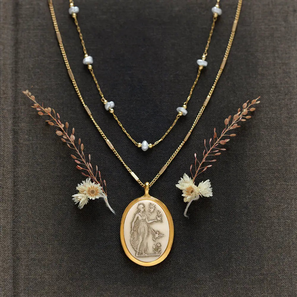 Aphrodite Vintage Cameo Necklace
