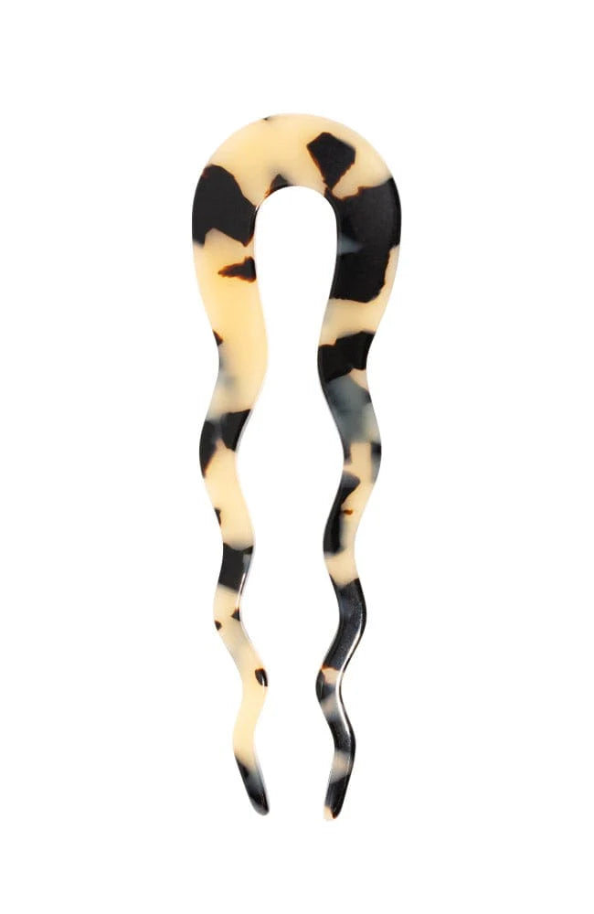 Ivory Tokyo Wavy Tooth Chignon Pin