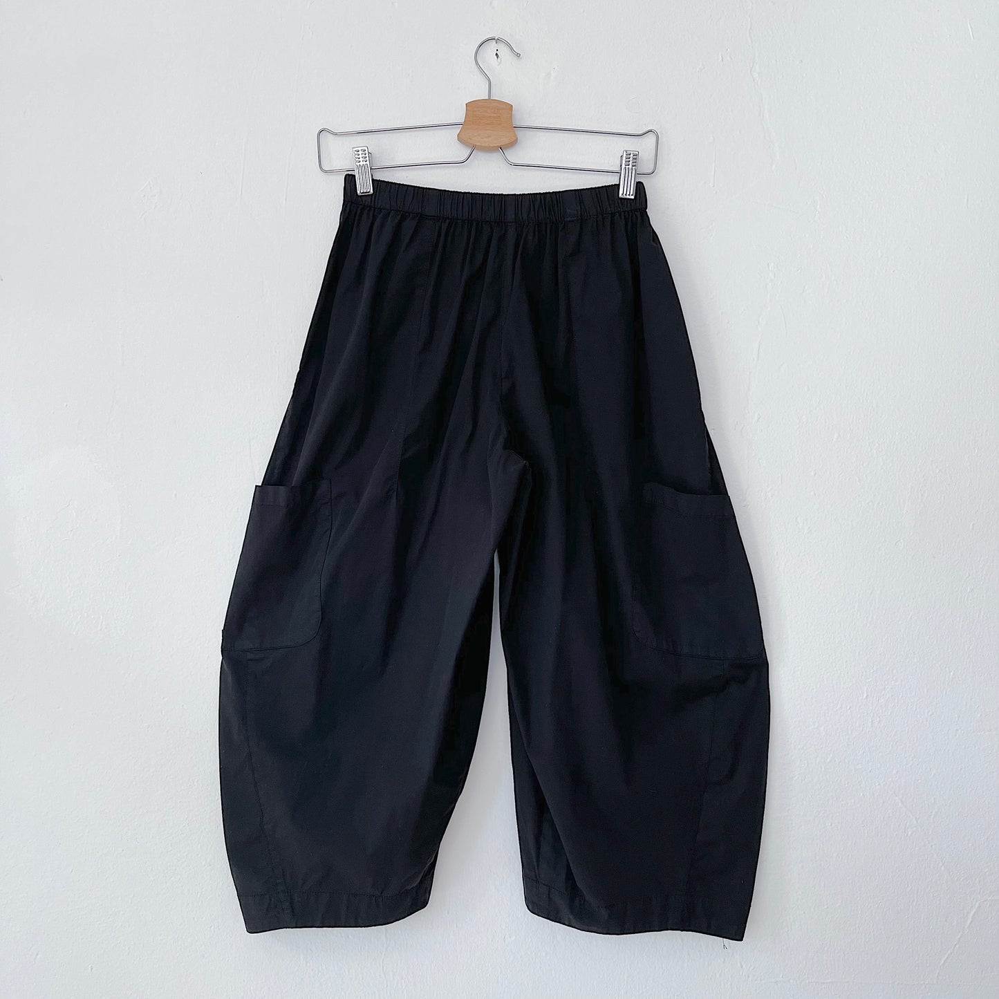 Snap Front Pant in Black