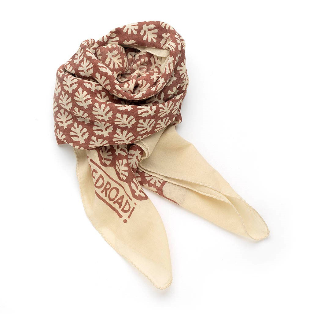 Leaves of Grass Bandana in Umber