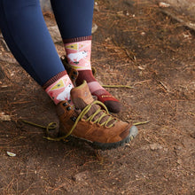 Load image into Gallery viewer, Darn Tough | Critter Club Micro Crew Lightweight Hiking Socks in Canyon
