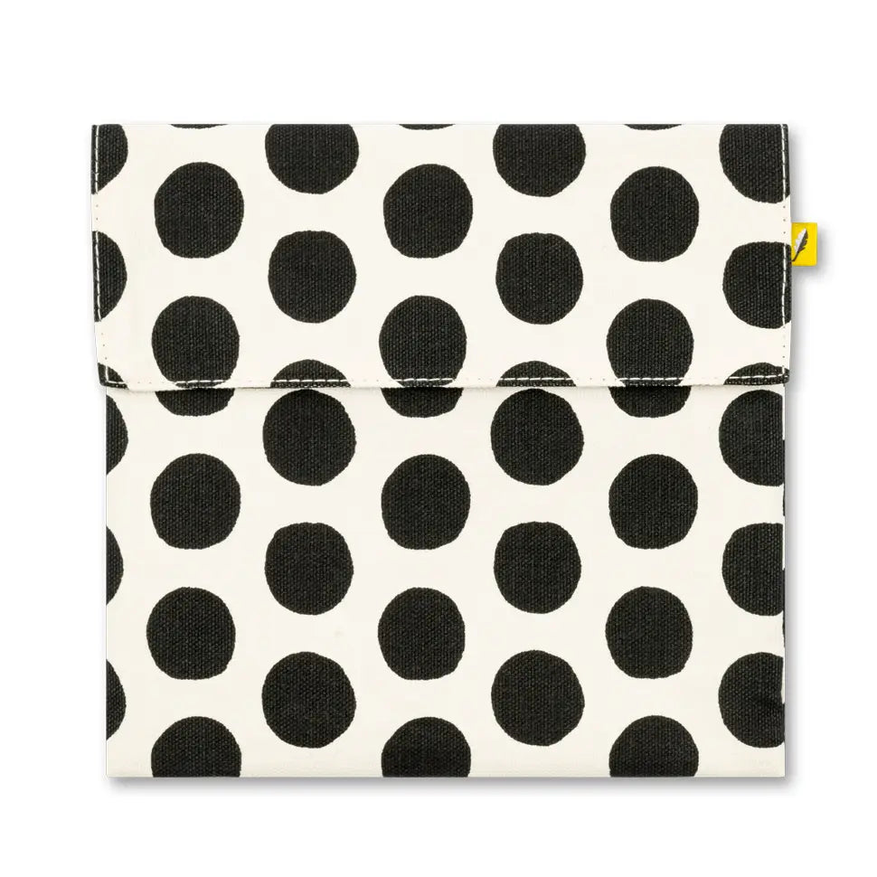 Fluf | Flip Snack Bag in Black & White Dots