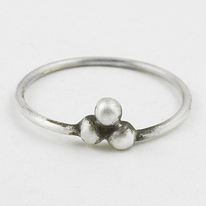 Jane Diaz | Three Ball Stacking Ring in Sterling Silver