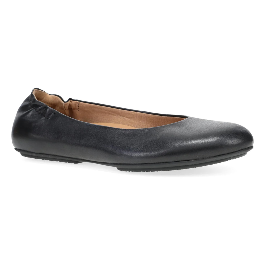 Dansko | Mollie Flats in Black Nappa