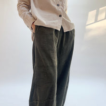 Load image into Gallery viewer, Cut Loose | Lux Corduroy Lantern Pant in Kelp
