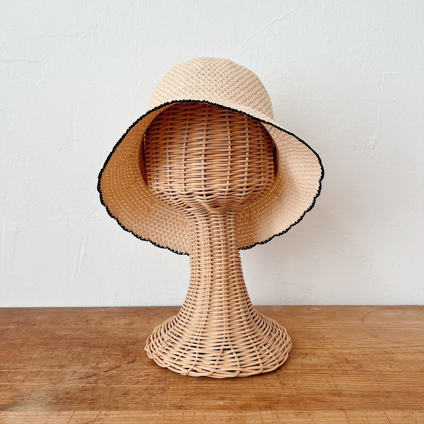 Knit Paper Bucket Hat in Beige