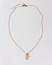 Load image into Gallery viewer, Luna Norte | Celestial Being Necklace with Pearl
