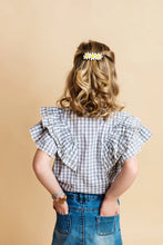 Load image into Gallery viewer, Luciole Et Petit Pois | 3 Daisies Hair Clip
