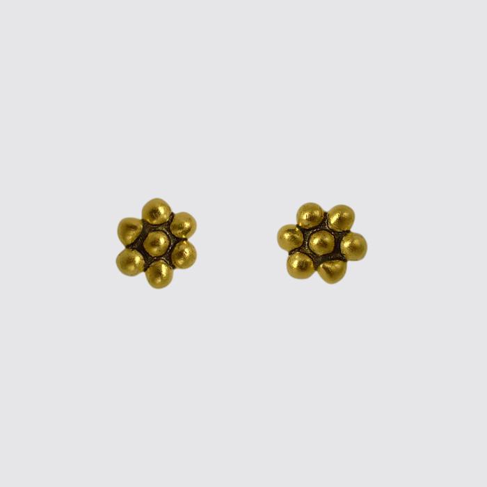 Jane Diaz | Tiny Granulated Flower Stud Earrings
