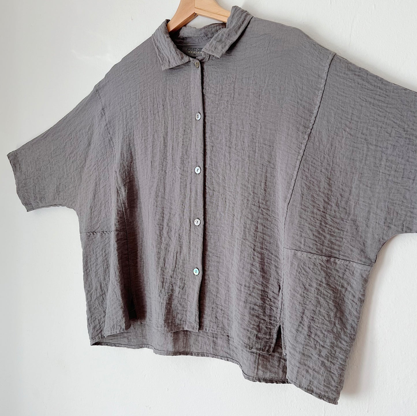 Travel Crinkle Camp Shirt in Eiffel Tower