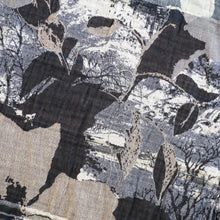 Load image into Gallery viewer, Létol | Pandora Scarf in Black
