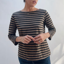 Load image into Gallery viewer, Cut Loose | 3/4 Sleeve Boatneck Linen Blend Top in Saddle Stripe
