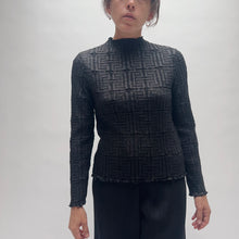 Load image into Gallery viewer, Vanite Couture | Long Sleeve Geometric Crinkle Top in Black

