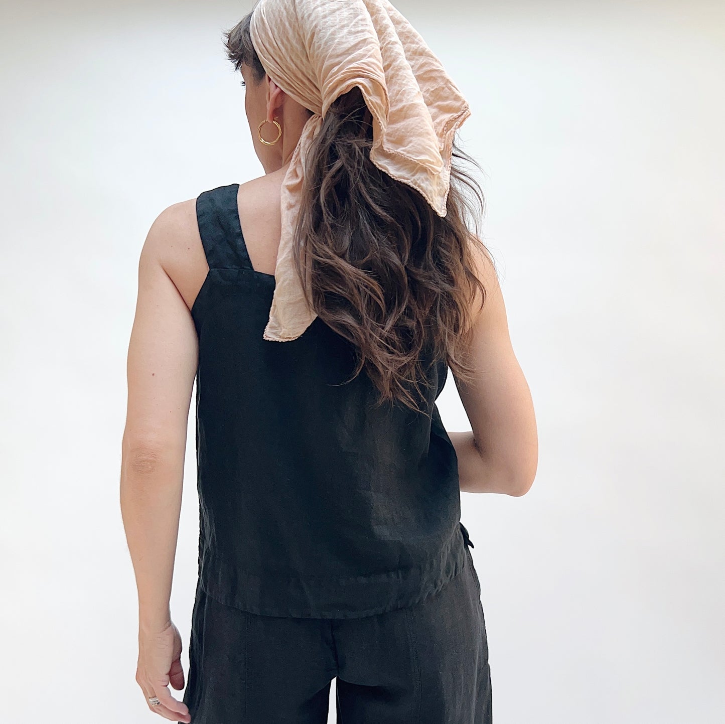 Square Neck Linen Tank in Black