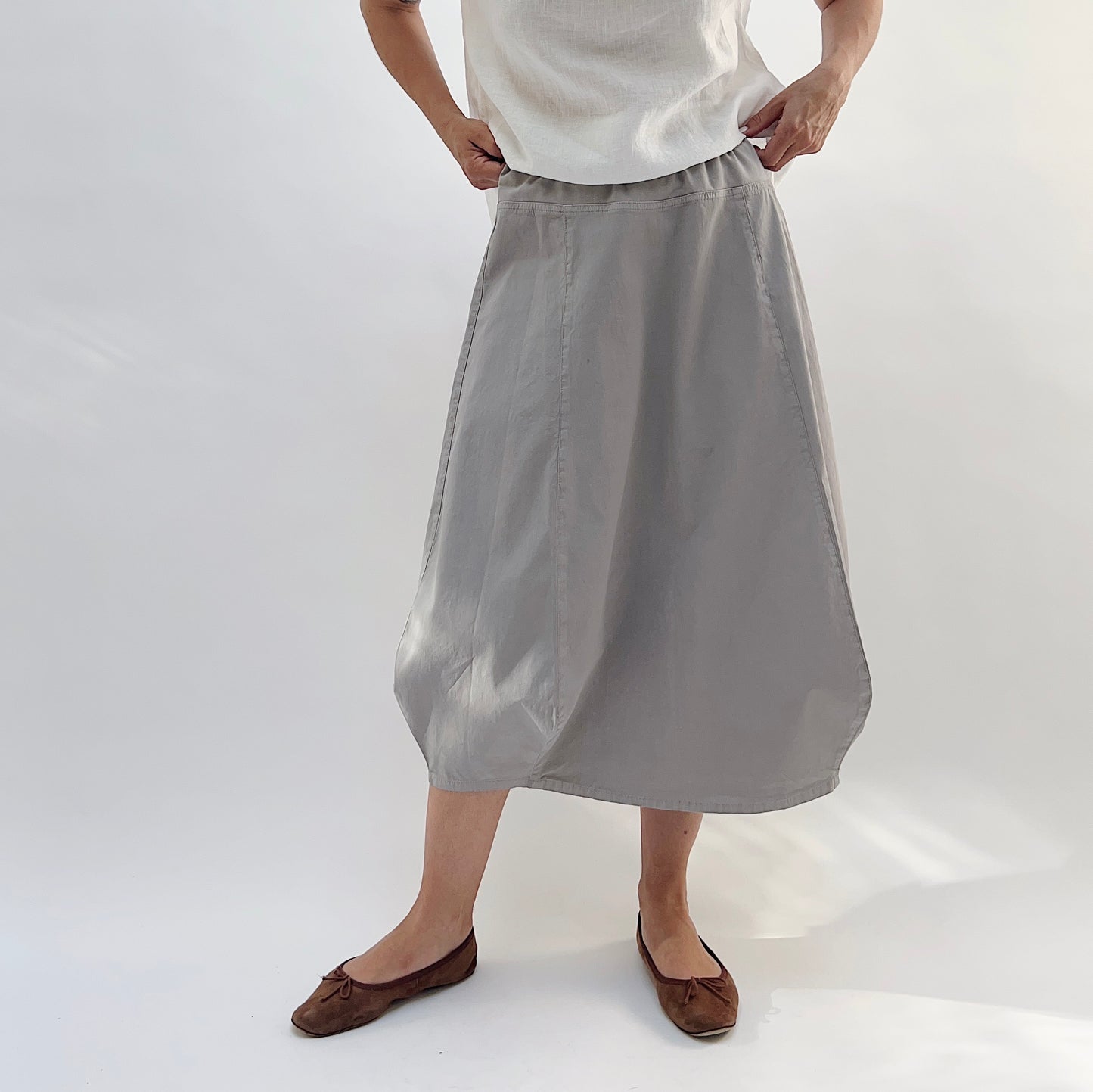 Rib Yoke Skirt in Moon Rock
