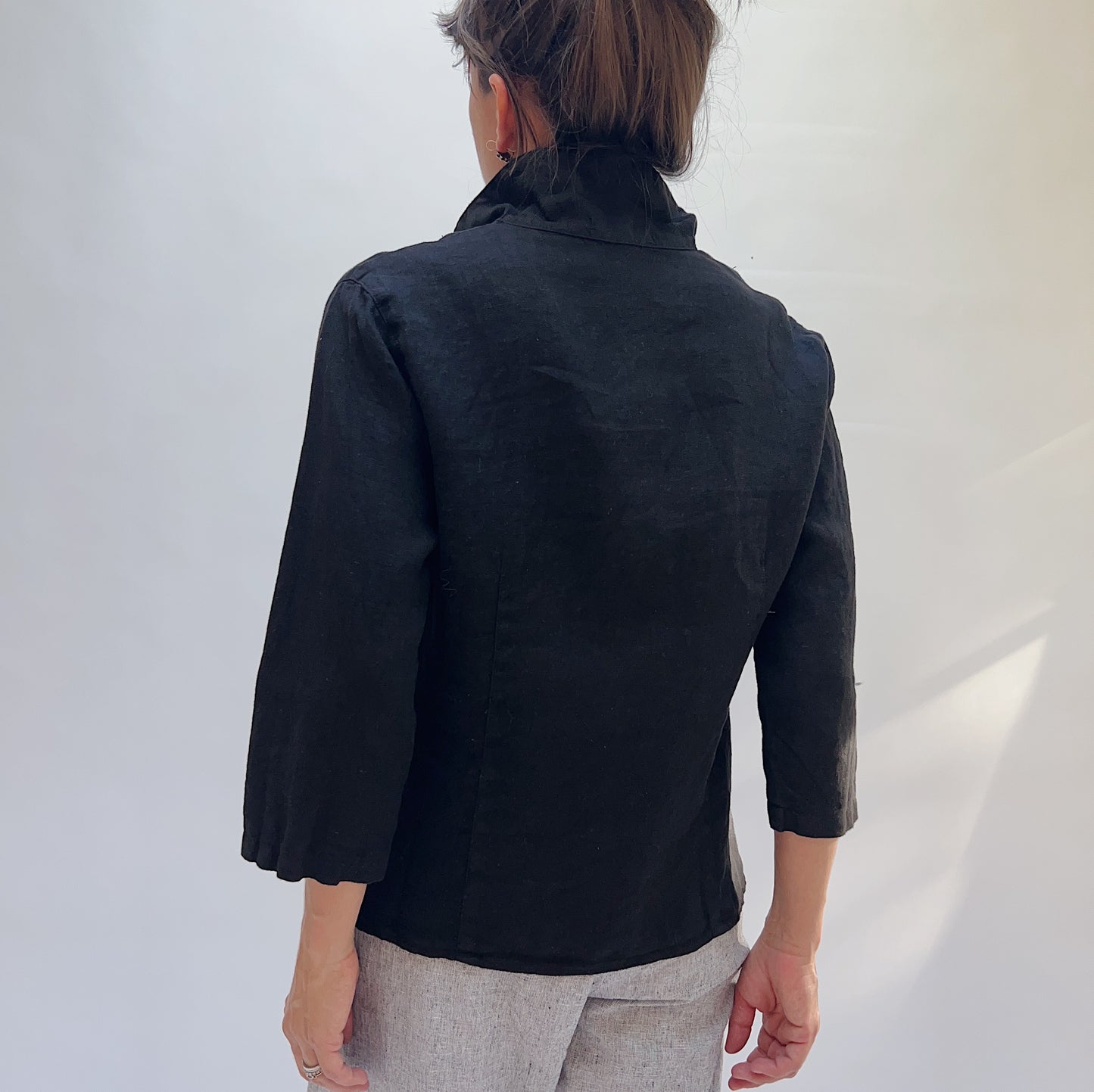 3/4 Sleeve Linen Button Down in Black