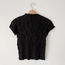 Load image into Gallery viewer, Vanite Couture | Short Sleeve Crinkle Top in Black
