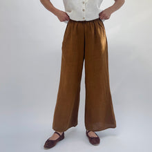 Load image into Gallery viewer, Bryn Walker | Linen Osca Pant in Yearling
