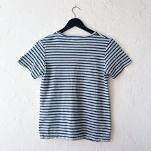 Load image into Gallery viewer, Cut Loose | Short Sleeve Slit Hem Tee in Navy and Moonlight Stripe

