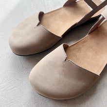 Load image into Gallery viewer, Dansko | Rowan in Taupe Milled Nubuck
