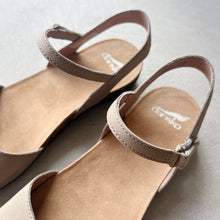 Load image into Gallery viewer, Dansko | Rowan in Taupe Milled Nubuck
