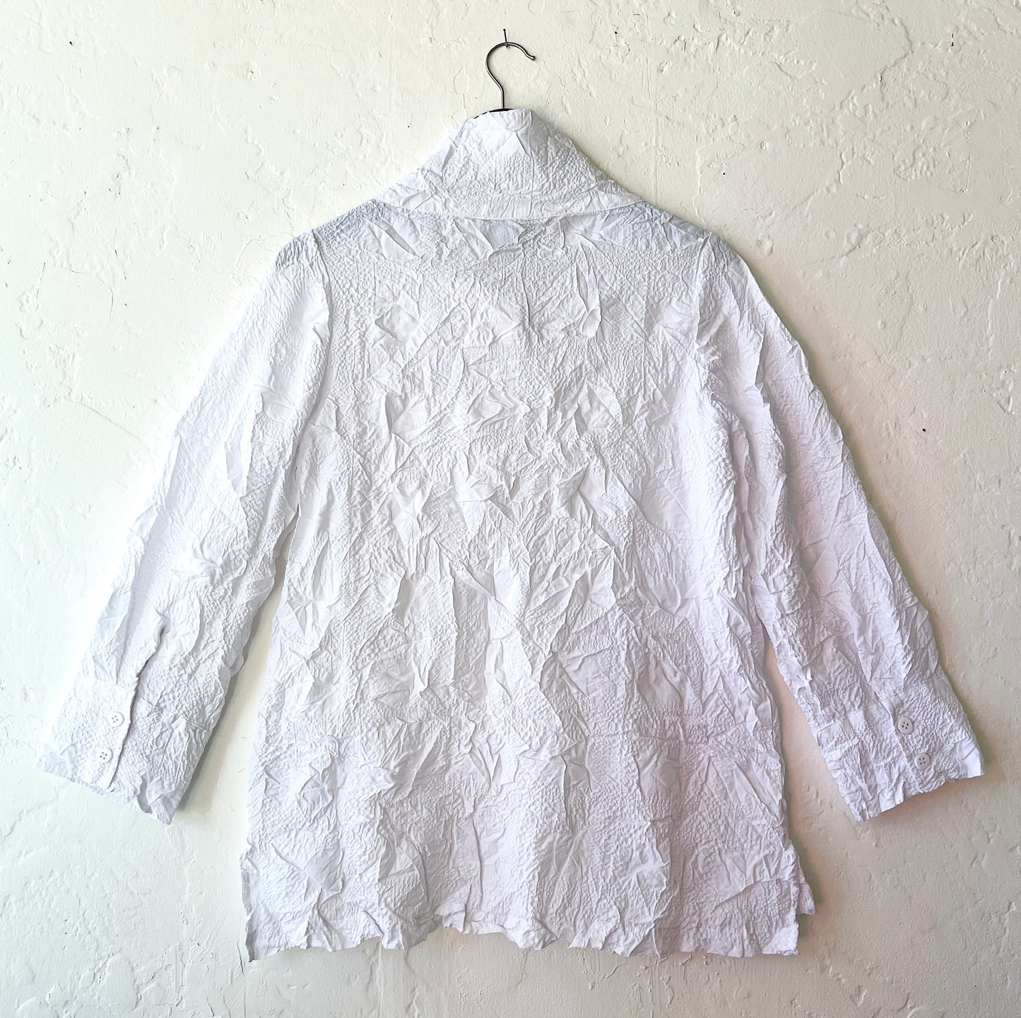 Crush Travel Scrunch Collar Jacket in White