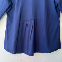 Load image into Gallery viewer, Core Travel Easy Jacket in Navy
