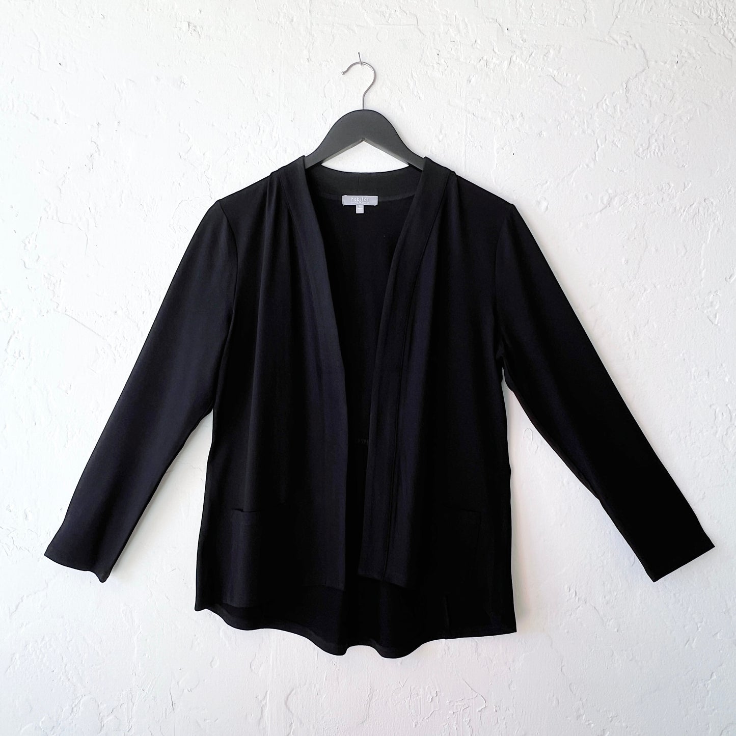 Core Travel Easy Jacket in Black