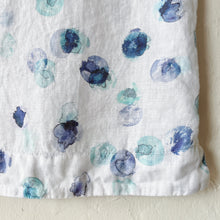Load image into Gallery viewer, Cut Loose | Boxy Tank in White Ink Spot

