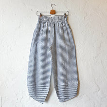 Load image into Gallery viewer, Tulip | Ariana Pant in White Marina Stripe
