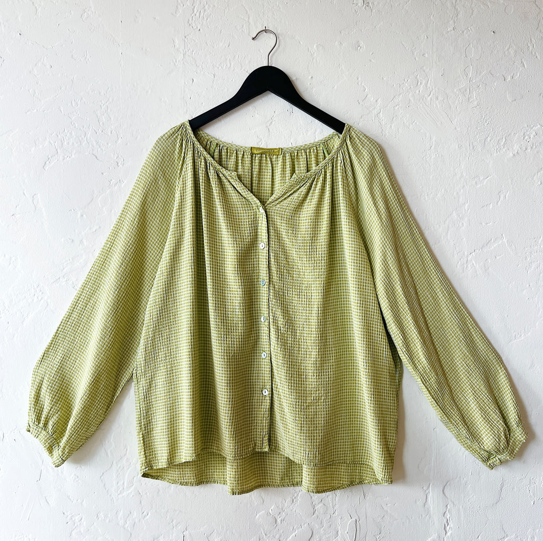 Cut Loose | Collarless Blouse in Verde Mini Check