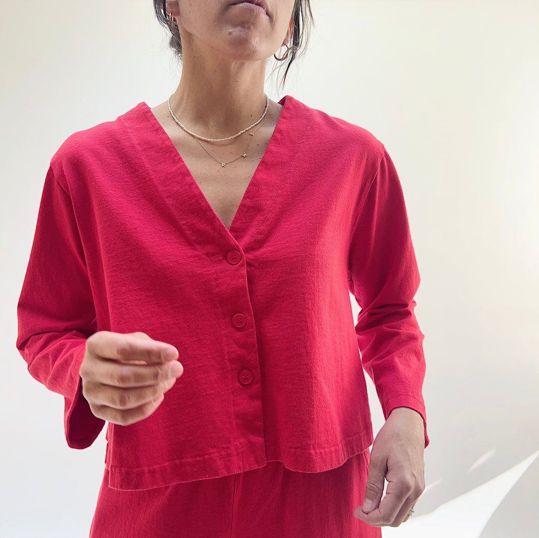 Pacific Cotton | Button Front Crop Cardigan in Kirsch