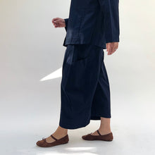 Load image into Gallery viewer, Eleven Stitch | Snap Front Pant in Indigo
