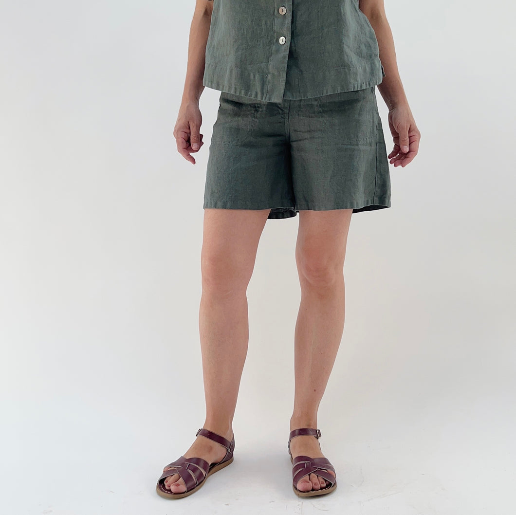 Cut Loose | Easy Linen Shorts in Clay