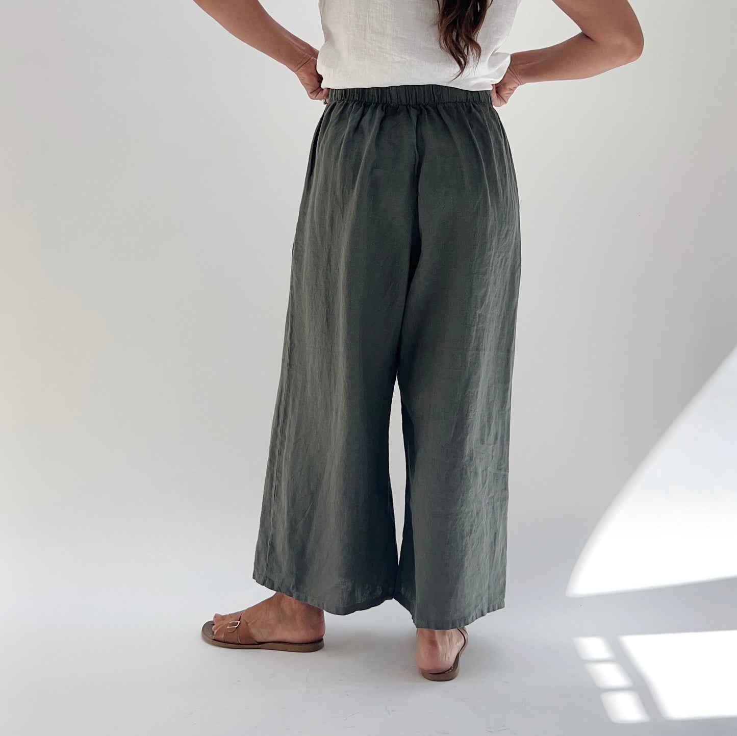 Cut Loose | Hanky Linen Full Crop Pant in Clay