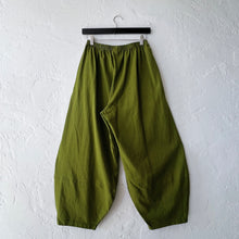 Load image into Gallery viewer, Pacific Cotton | Cotton Oliver Pant in Gremolata
