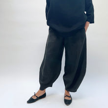 Load image into Gallery viewer, Bryn Walker | Heavy Linen Oliver Pant in Kelp
