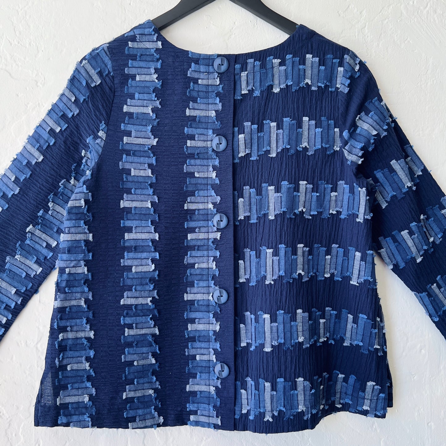 Embroidered Cotton Button Back Pullover in Navy
