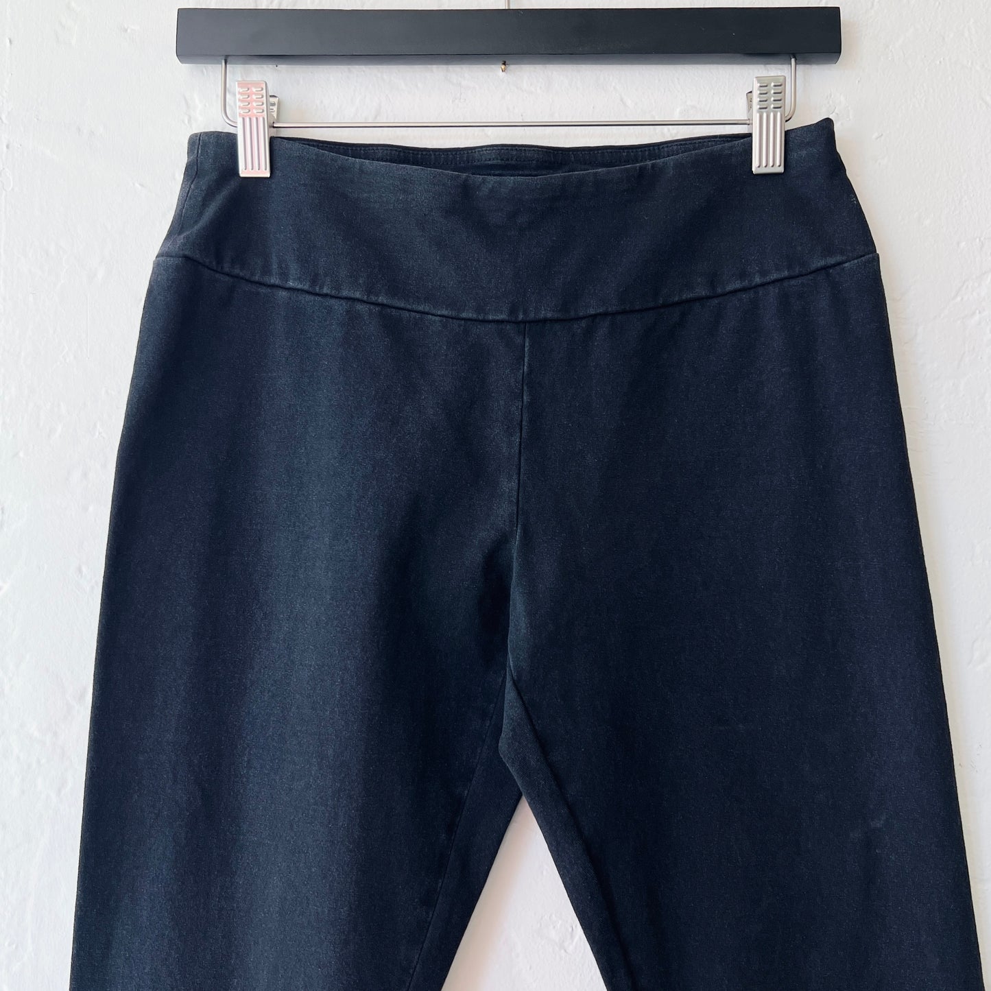 Stonewash Cotton Spun Easy Pant in Black