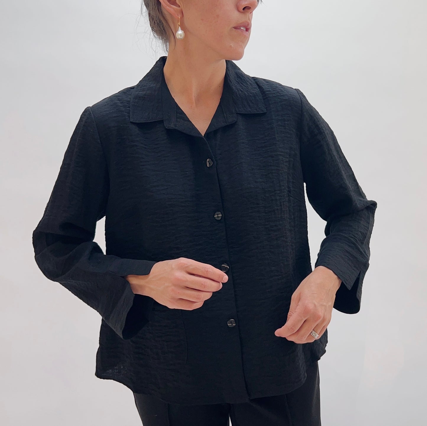 Express Solid Jill Shirt in Black