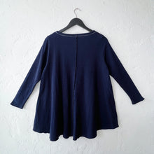 Load image into Gallery viewer, North Star Base | Double Cotton High-Low Top in Indigo
